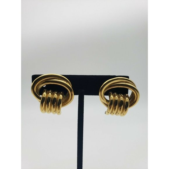 Vintage  Gold Tone Knotted Earrings Clip On - Picture 1 of 2